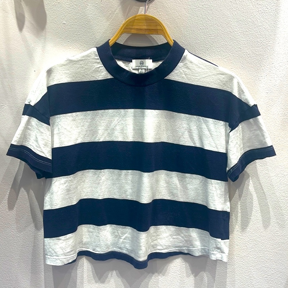 AG navy/white striped tee